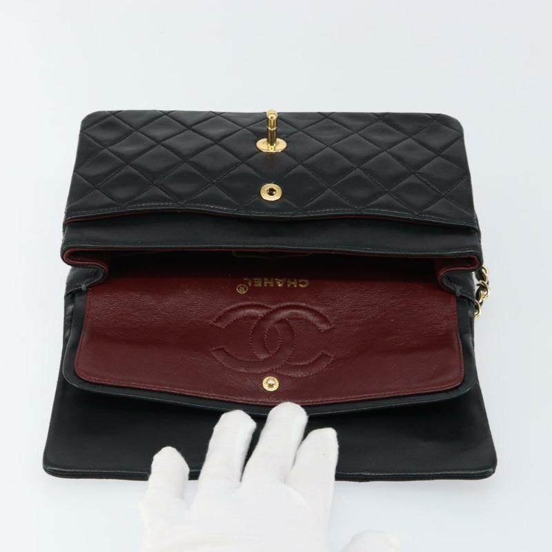 【日本直送】香奈兒 (CHANEL) 絎縫鏈條單肩包，羊皮材質，黑色，金色雙C標誌，貨號 145576AV-17