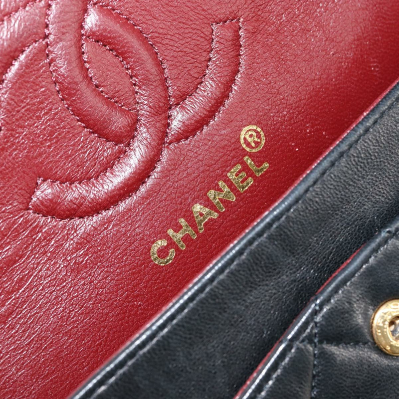 【日本直送】香奈兒 (CHANEL) 絎縫鏈條單肩包，羊皮材質，黑色，金色雙C標誌，貨號 145576AV-18