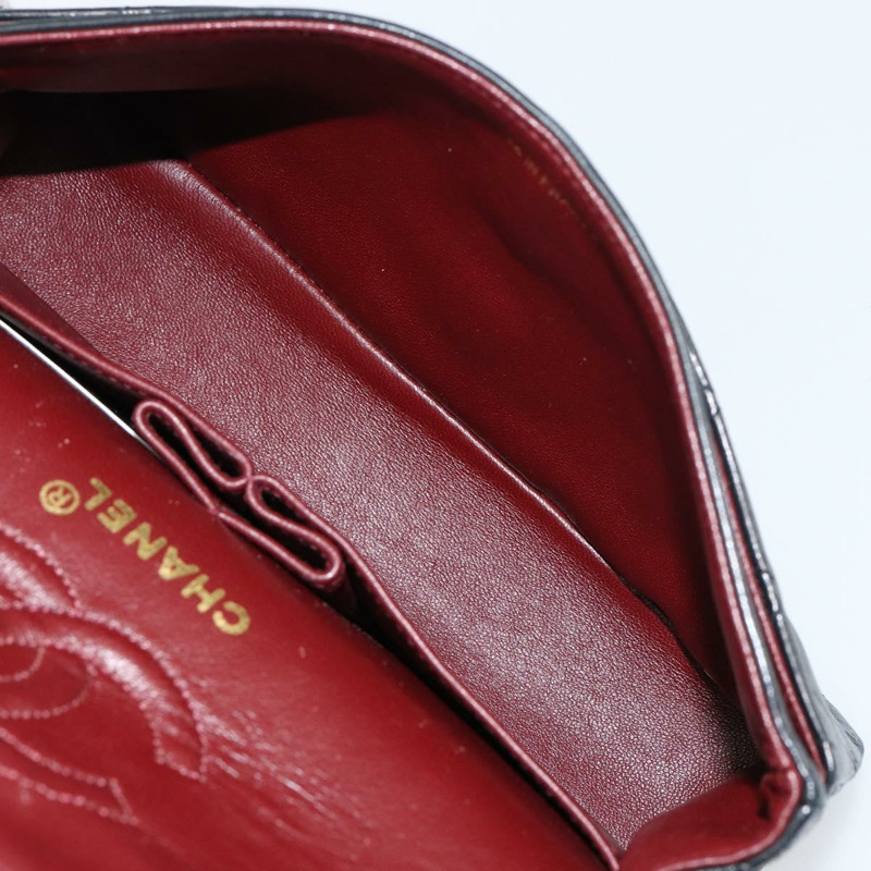 【日本直送】香奈兒 (CHANEL) 絎縫鏈條單肩包，羊皮材質，黑色，金色雙C標誌，貨號 145576AV-19