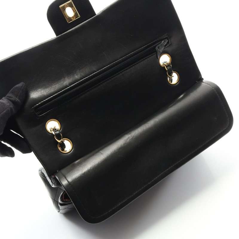 香奈兒 (CHANEL) Matelasse W 翻蓋單肩包，羊皮材質，黑色，二手，女士款，金色五金-5