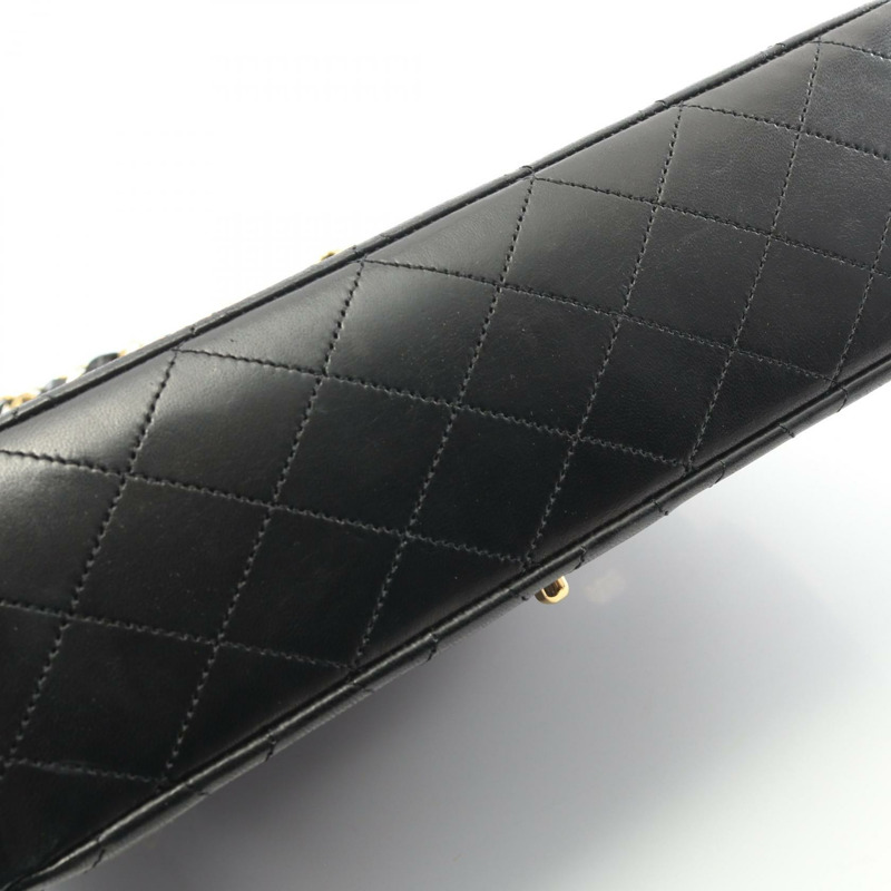 香奈兒 (CHANEL) Matelasse W 翻蓋單肩包，羊皮材質，黑色，二手，女士款，金色五金-10