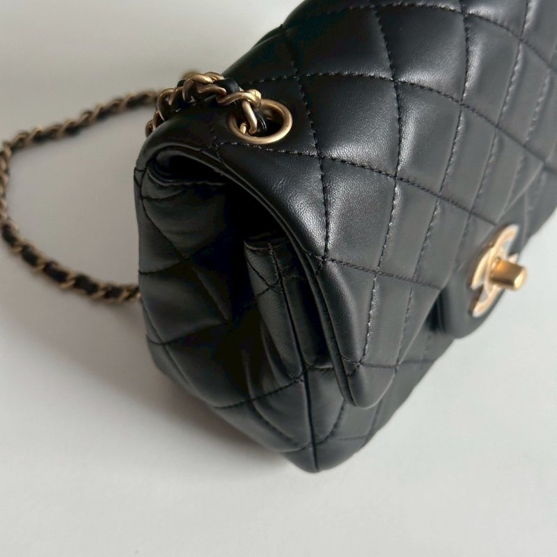 閒置新🫰🏻 天菜經典款🖤 Chanel 香奈兒 金球方胖子 保卡款-15