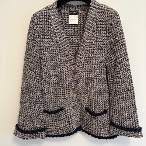 Chanel 經典編織兩口袋開襟衫-1