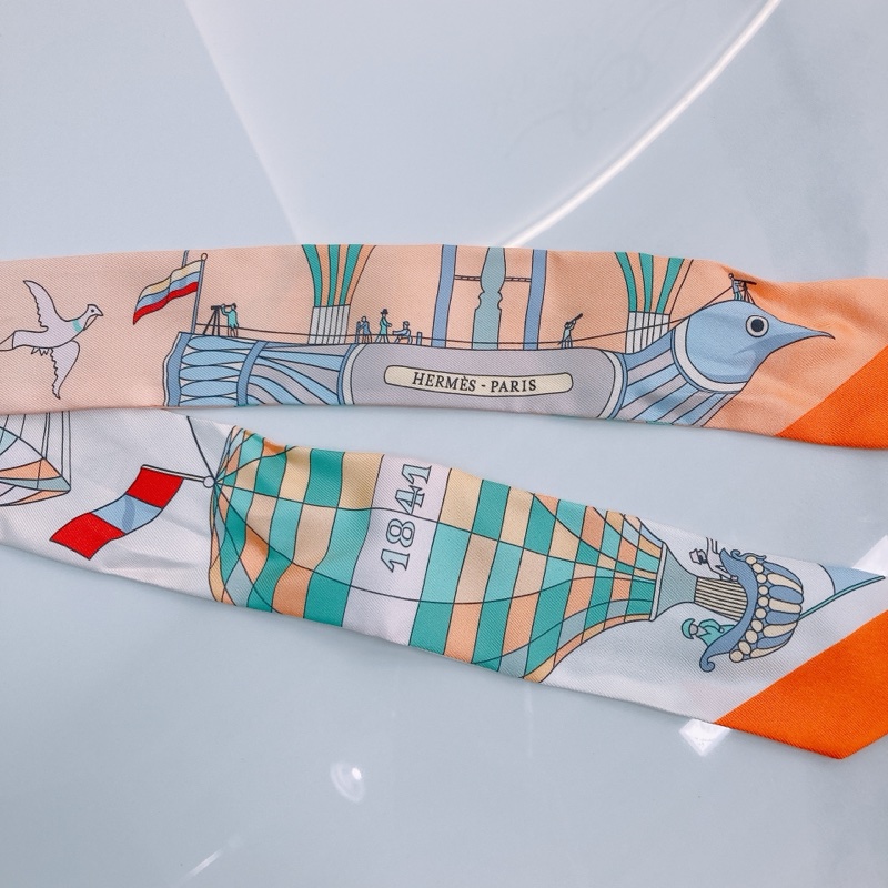 MS0507 HERMES 愛馬仕遊樂場圖案小絲巾TWILLY LES FOLIES DU CIEL SILK-6