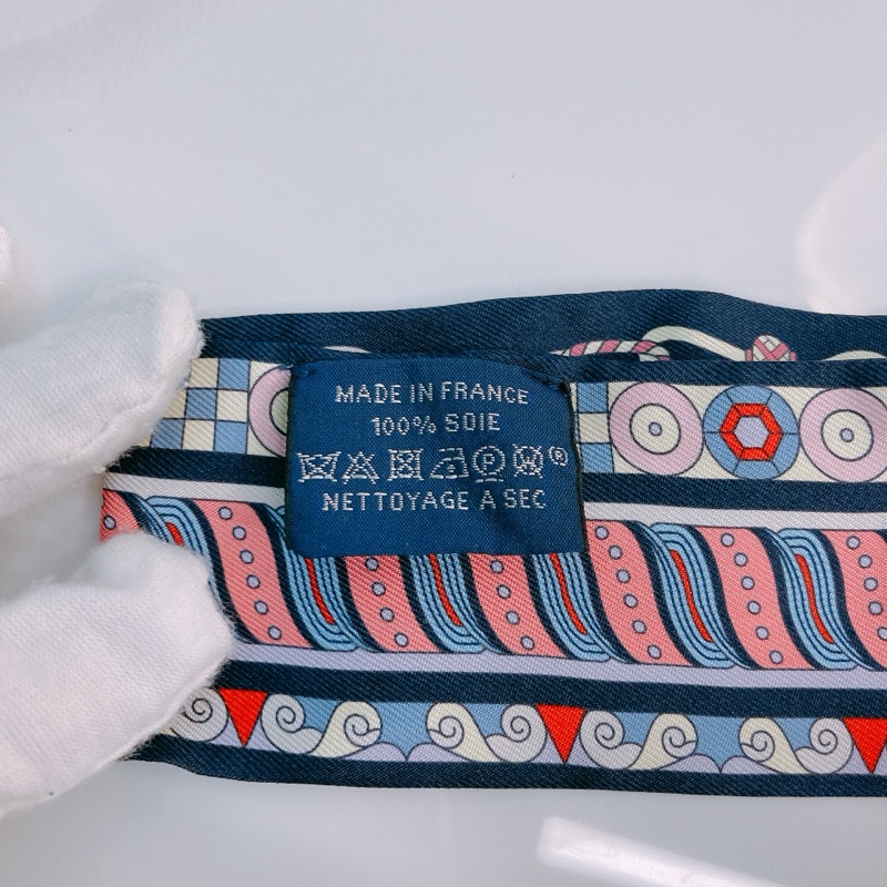 MS0509 HERMES 愛馬仕雙面圖案小絲巾TWILLY HARNAIS EN ROSACE-7