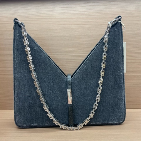 Givenchy纪梵希做旧牛仔Cut Out双肩带链条包