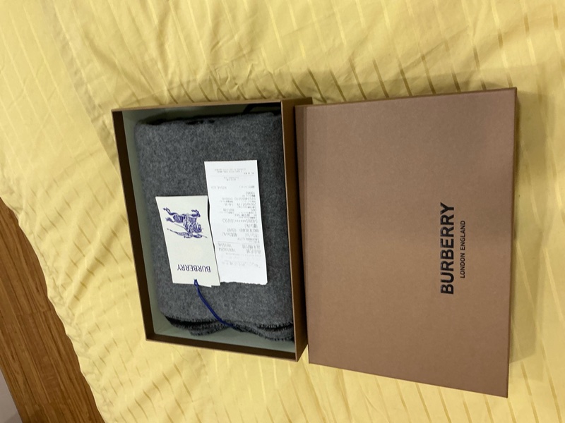 Burberry 客什米爾/黑灰戰馬雙面圍巾🧣-6