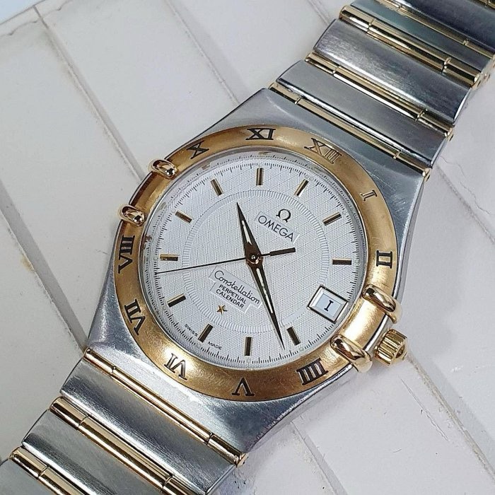 【大眾名錶】OMEGA歐米茄 1252.30.00 星座系列 白色菱格紋面盤 萬年曆 日期窗 錶徑35.5mm B941-3