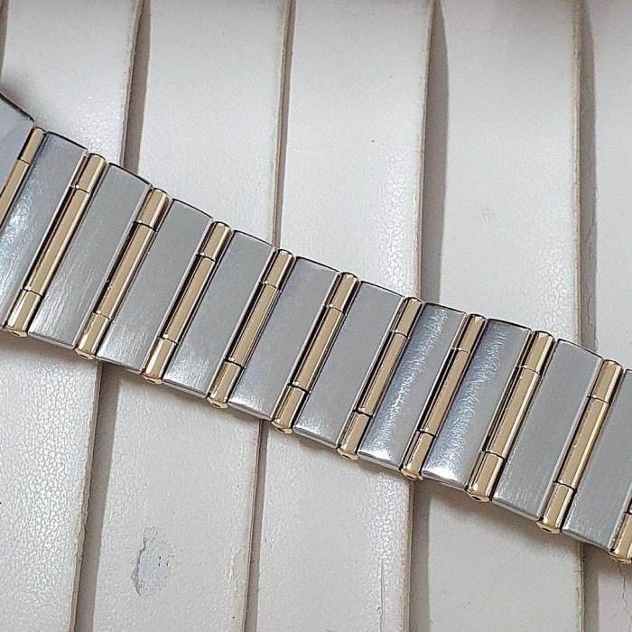 【大眾名錶】OMEGA歐米茄 1252.30.00 星座系列 白色菱格紋面盤 萬年曆 日期窗 錶徑35.5mm B941-5