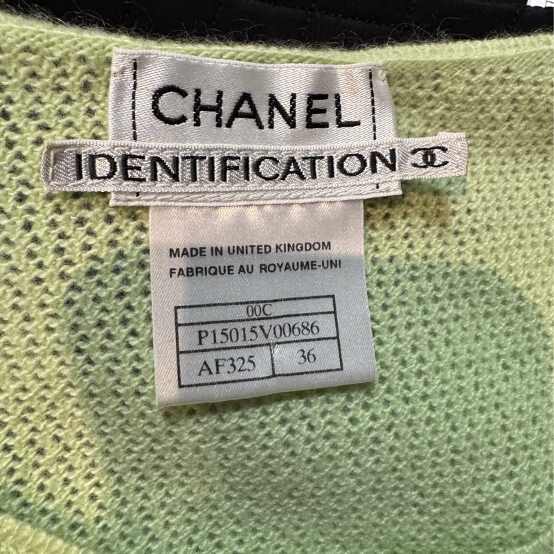 《新歡舊愛》正品CHANEL香奈兒淺請蘋果綠喀什米爾羊絨毛衣-4