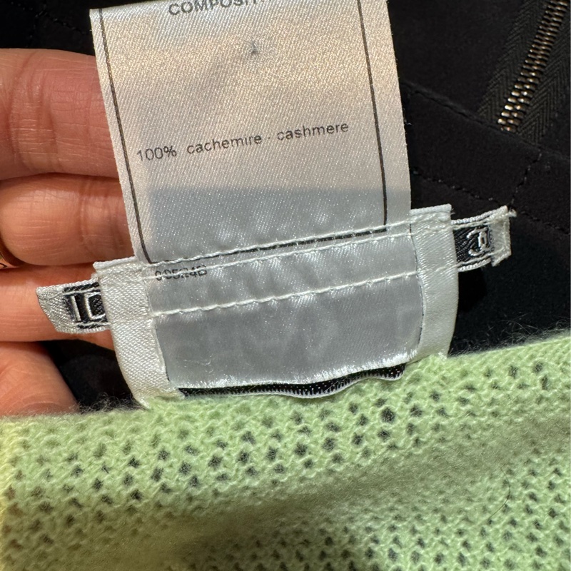 《新歡舊愛》正品CHANEL香奈兒淺請蘋果綠喀什米爾羊絨毛衣-5