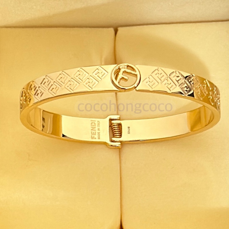FENDI 金色金屬手環-13