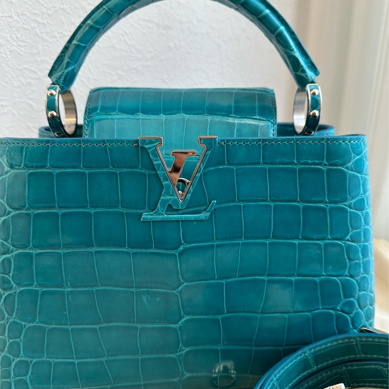 lv極品 鱷魚皮🥹🥹🥹Louis Vuitton Capucines BB 款綠松石色鱷魚皮手提包-4