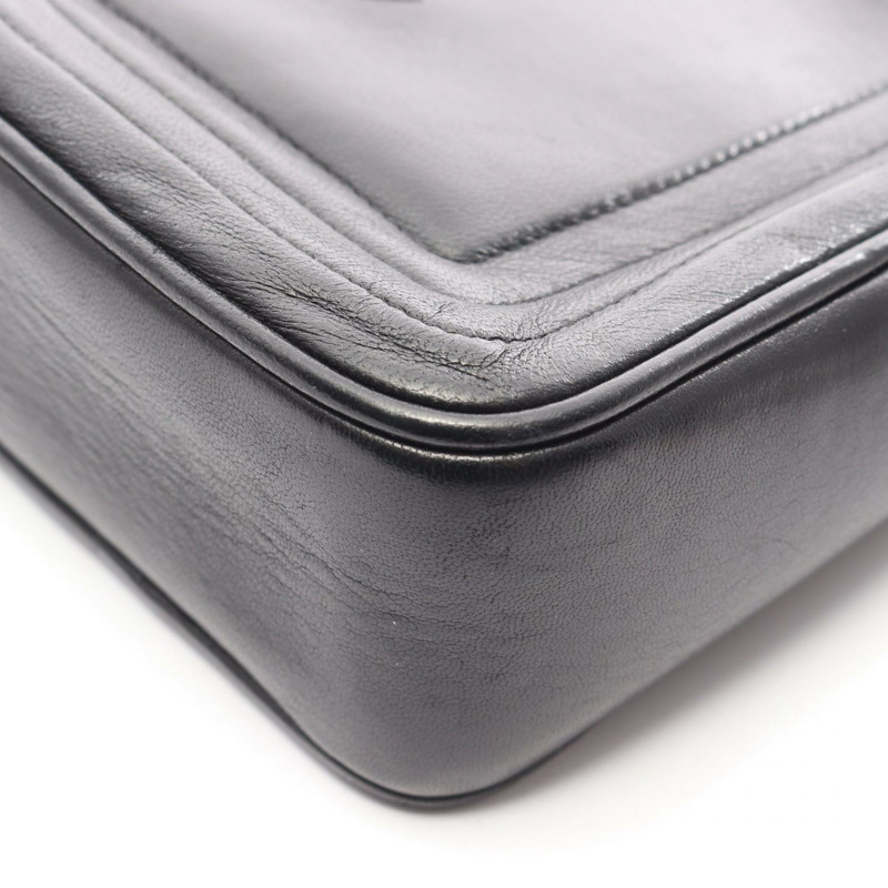 香奈兒 COCO 標誌鏈條肩背斜背包，羊皮材質，黑色，金色五金，二手女款-10