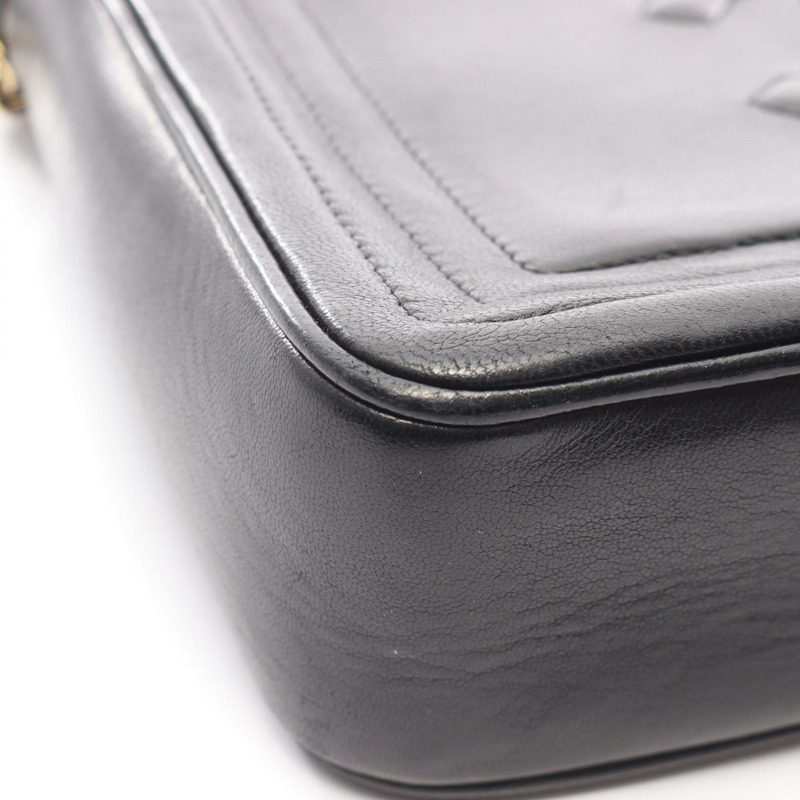 香奈兒 COCO 標誌鏈條肩背斜背包，羊皮材質，黑色，金色五金，二手女款-11