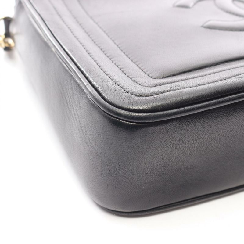 香奈兒 COCO 標誌鏈條肩背斜背包，羊皮材質，黑色，金色五金，二手女款-12