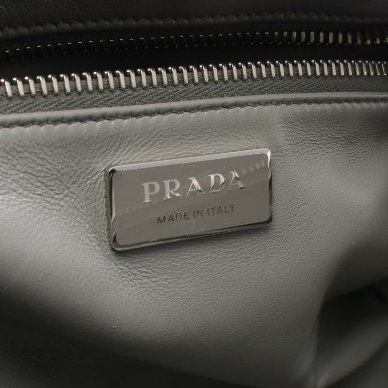 PRADA 灰色二手女用單肩斜背包，皮革材質，女款-3