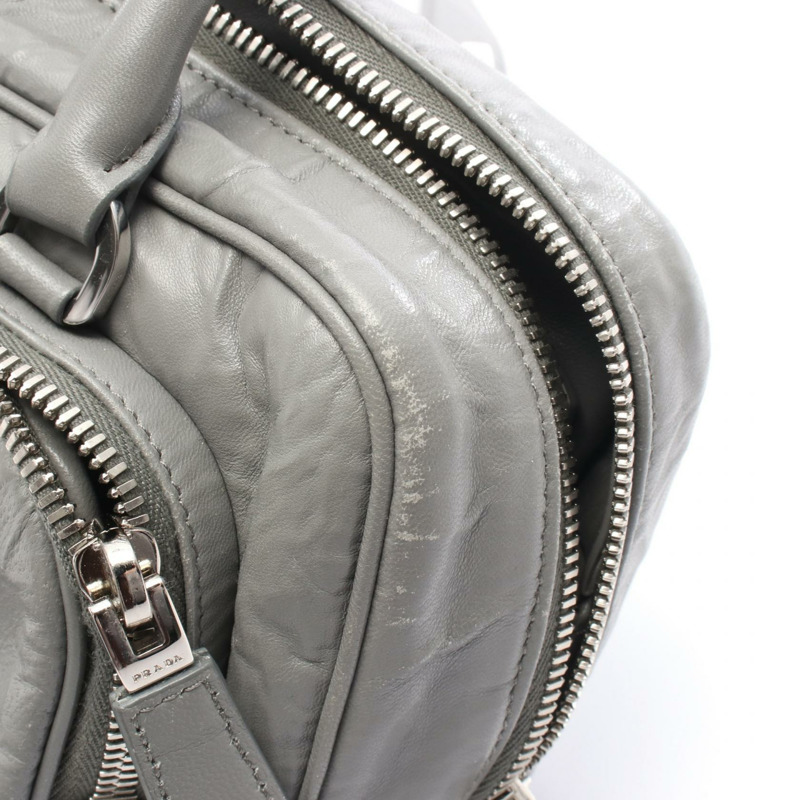 PRADA 灰色二手女用單肩斜背包，皮革材質，女款-5