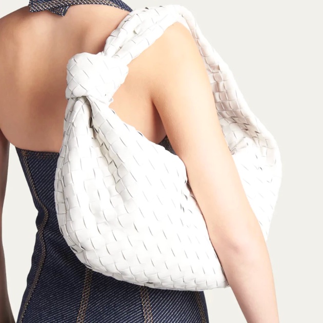 柔軟小羊皮 中古 BV包 鬆弛感 Bottega Veneta Jodie Jodie 粉筆白 編織皮革 /側背/手提 最大尺寸-7