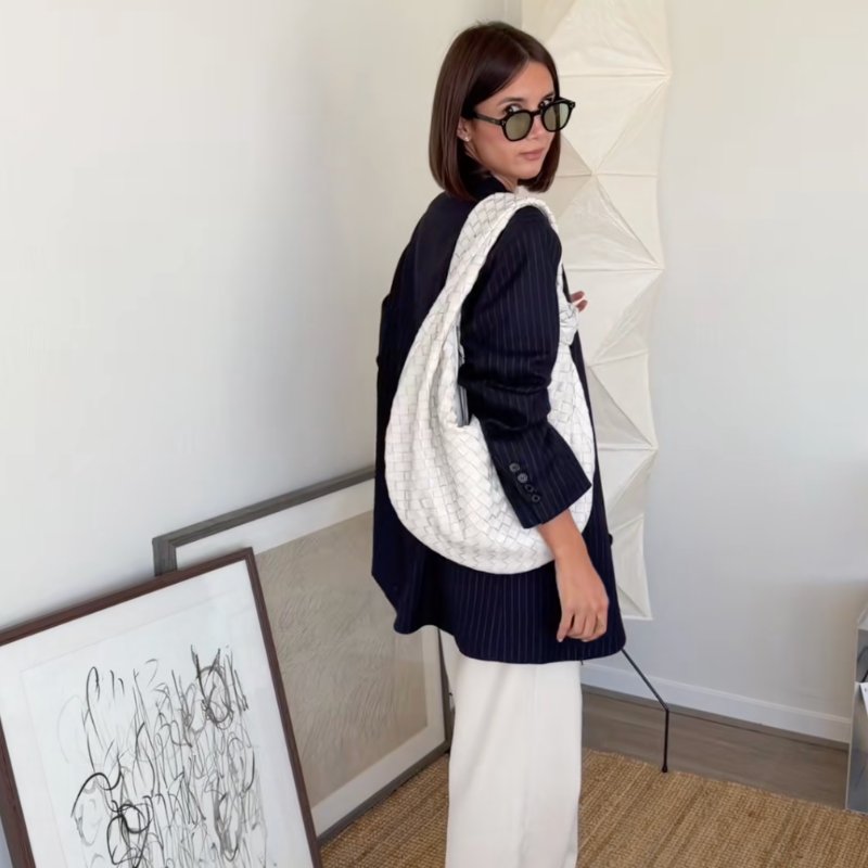 柔軟小羊皮 中古 BV包 鬆弛感 Bottega Veneta Jodie Medium 粉筆白 編織皮革 /側背/手提 最大尺寸 White-3