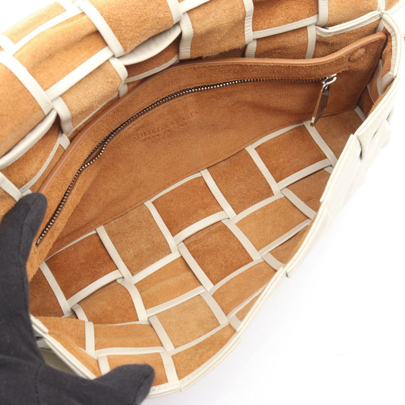 BOTTEGA VENETA 彈性卡式包 Maxi Intrecciato 腰包 皮革 米色 二手-2