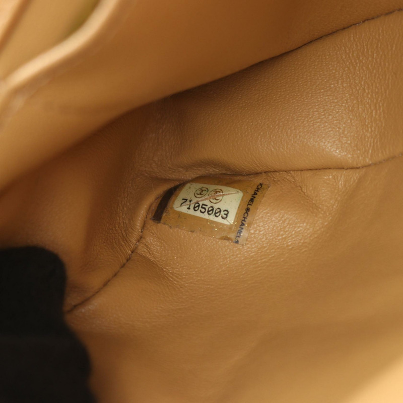 香奈兒巧克力色鏈條肩背包，羊皮材質，米色，金色五金，二手，女士CC-4