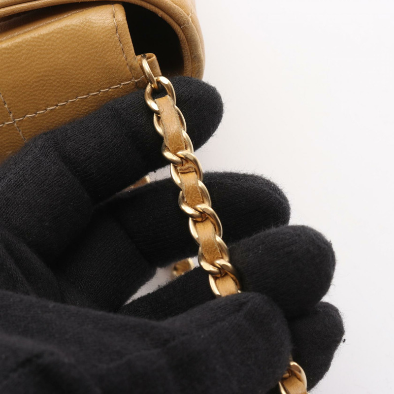 香奈兒巧克力色鏈條肩背包，羊皮材質，米色，金色五金，二手，女士CC-9