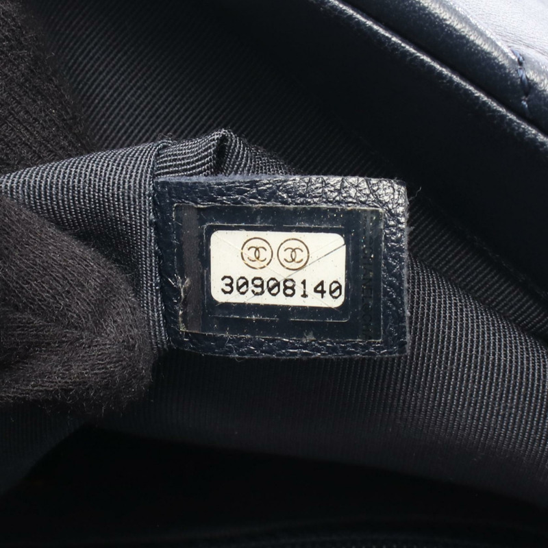 CHANEL 19 dix-neuf 馬特拉斯鏈單肩斜背包 AS1161 皮革 海軍藍 CC-4