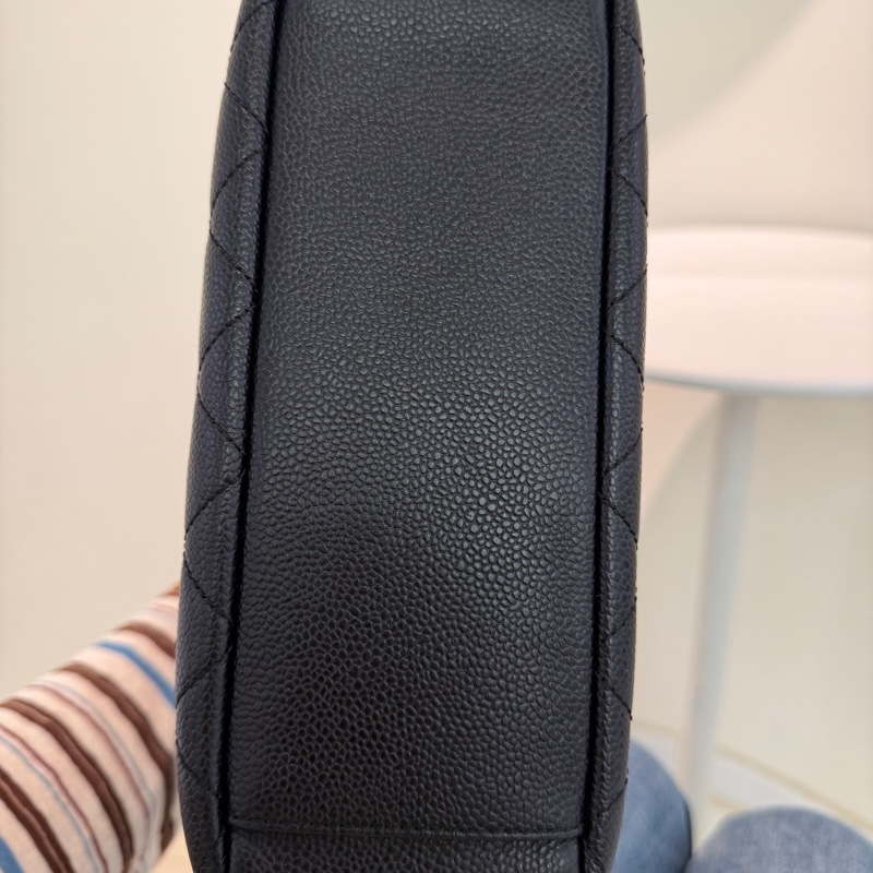 98新Chanel PST 黑金荔枝牛皮 16開 包型很好 成色nice 無附件-4