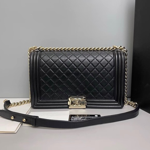 #大全配🈶購證 #近新閒置 香奈兒黑金leboy28 #櫃上漲到2️⃣8️⃣萬