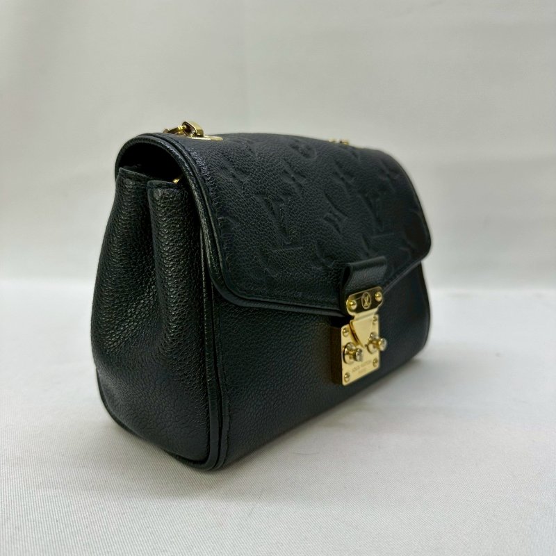 LV Saint Germain壓紋斜背包-3