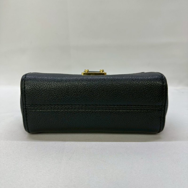 LV Saint Germain壓紋斜背包-7