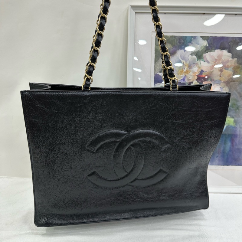 Chanel/香奈兒新版油蠟皮tote托特單肩包 30開 經典黑金配色➕橫版包型 百搭大容量 休閒通勤兩不誤隨意背 尺寸：37*25*10cm-6