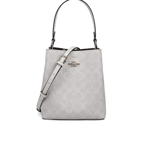 Coach 女士 金屬徽標小號手提包均碼碼長：22cm，寬：10cm，高：22cm