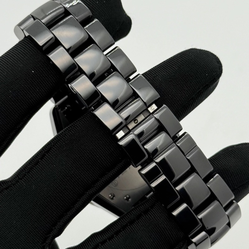 #專櫃近4️⃣0️⃣萬 #配件齊 香奈兒黑色J12 38mm滿鑽自動機械錶-20