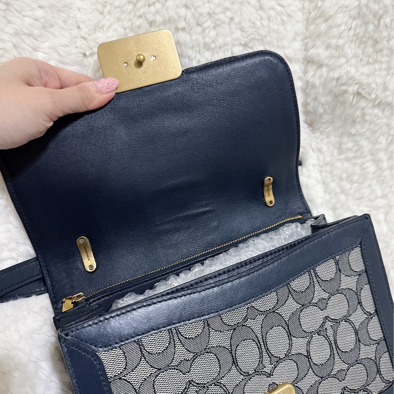 coach 肩背包Alie 23經典單肩手袋-28