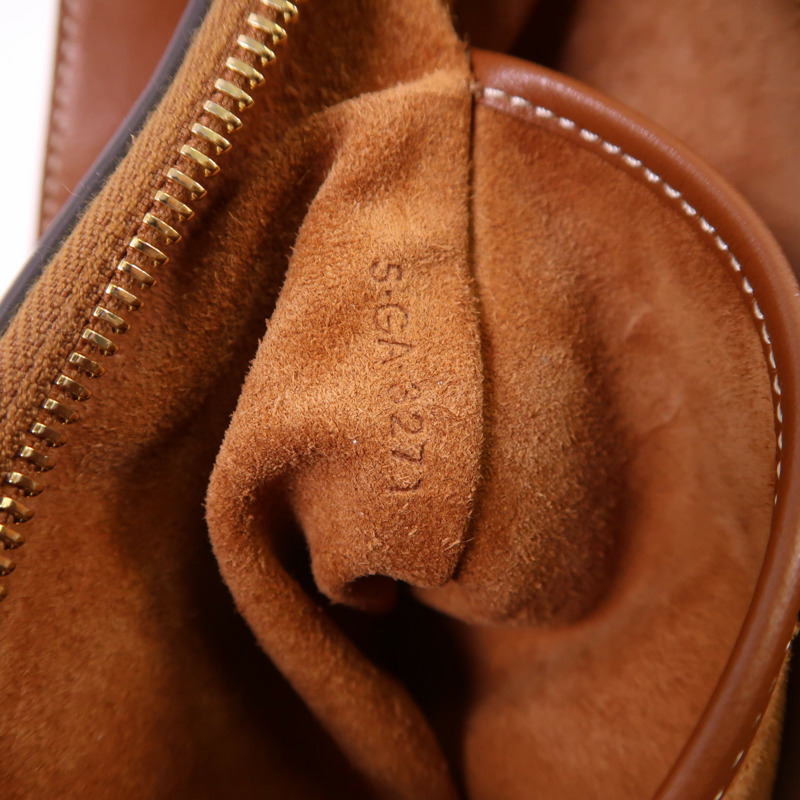 CELINE 牛皮皮革Ava金扣肩背袋-6