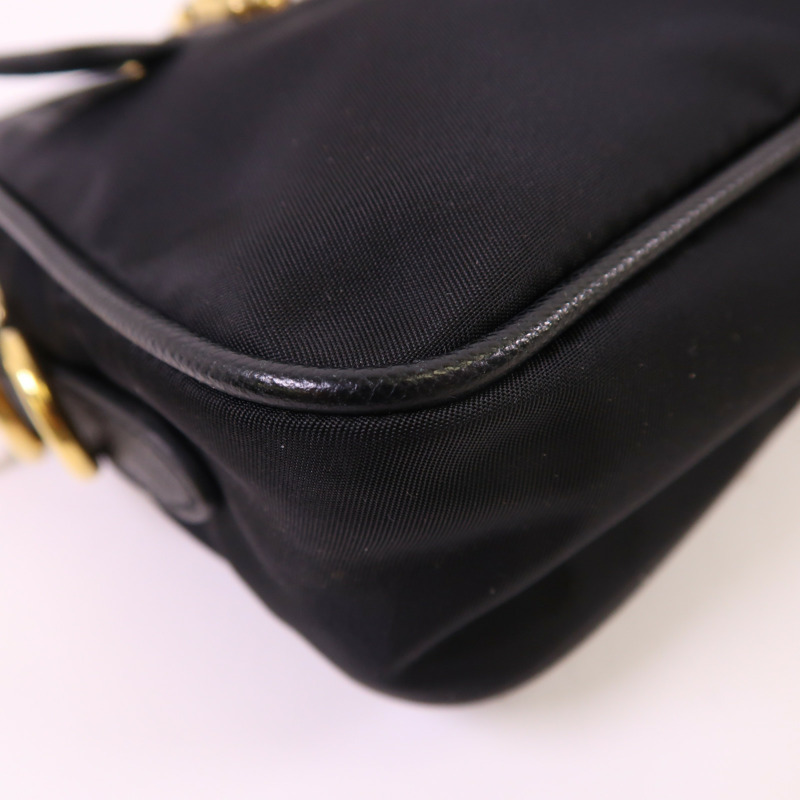 PRADA 尼龍Shoulder Bag金扣肩背袋-10