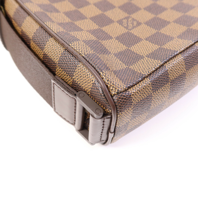 LOUIS VUITTON Damier Olaf PM肩背袋-12