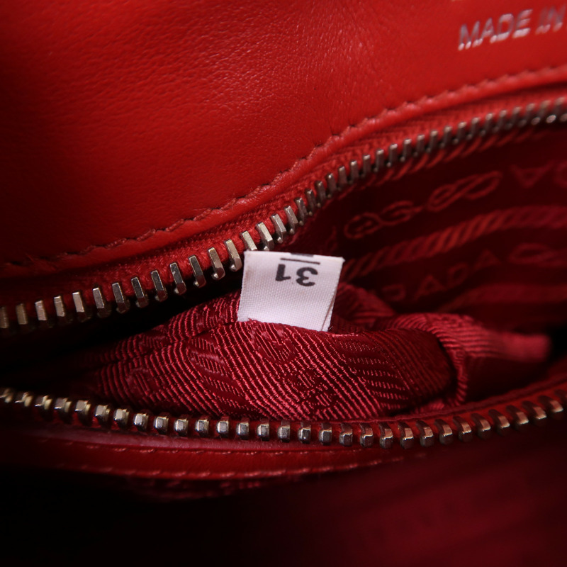 PRADA 羊皮皮革2 Way Shoulder銀扣手挽肩背兩用袋-6