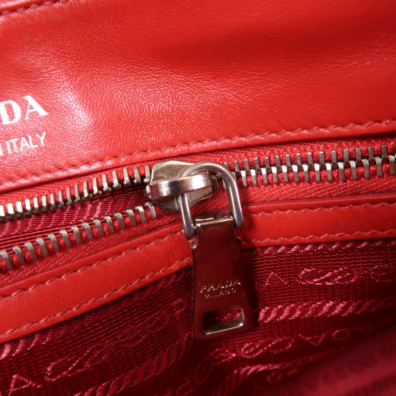 PRADA 羊皮皮革2 Way Shoulder銀扣手挽肩背兩用袋-15