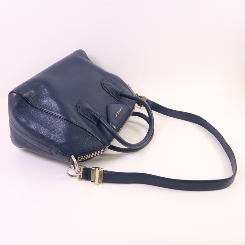 GIVENCHY 牛皮皮革Antigona Small銀扣手挽肩背兩用袋-7