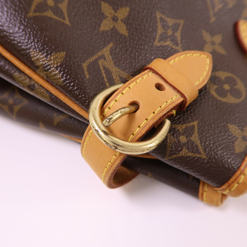 LOUIS VUITTON Monogram Batignolles Horizontal金扣肩背袋-13