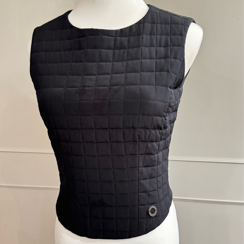 《新歡舊愛》正品CHANEL黑色巧克力紋鋪棉背心上衣36/S-5