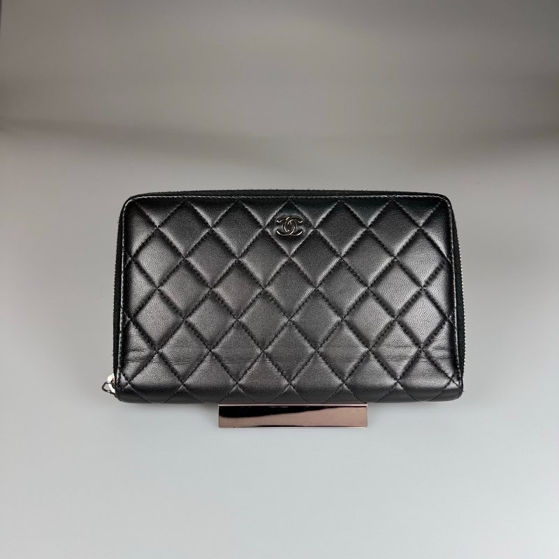 CHANEL 菱格紋ㄇ拉萬用夾 黑銀 15開-0