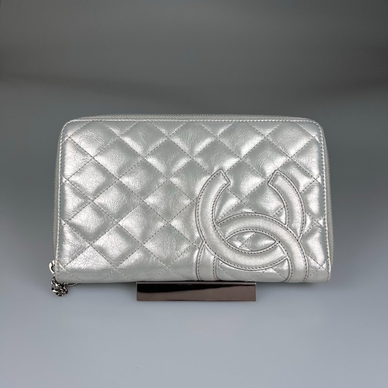 CHANEL 菱格紋萬用夾 銀色 12開-0