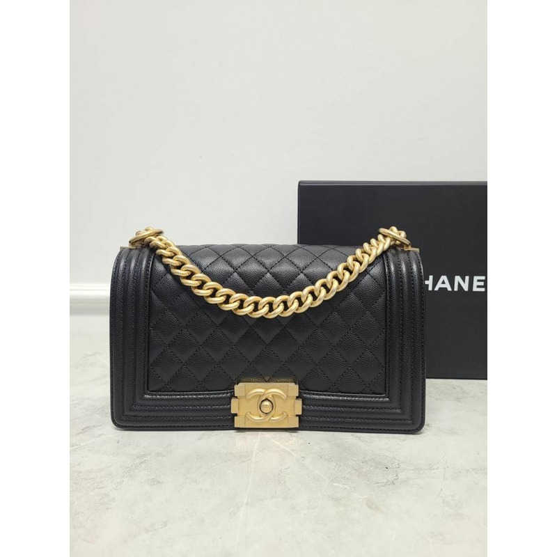 【包稅】CHANEL 黑色魚子醬復古金色Boy包，中30系列-7