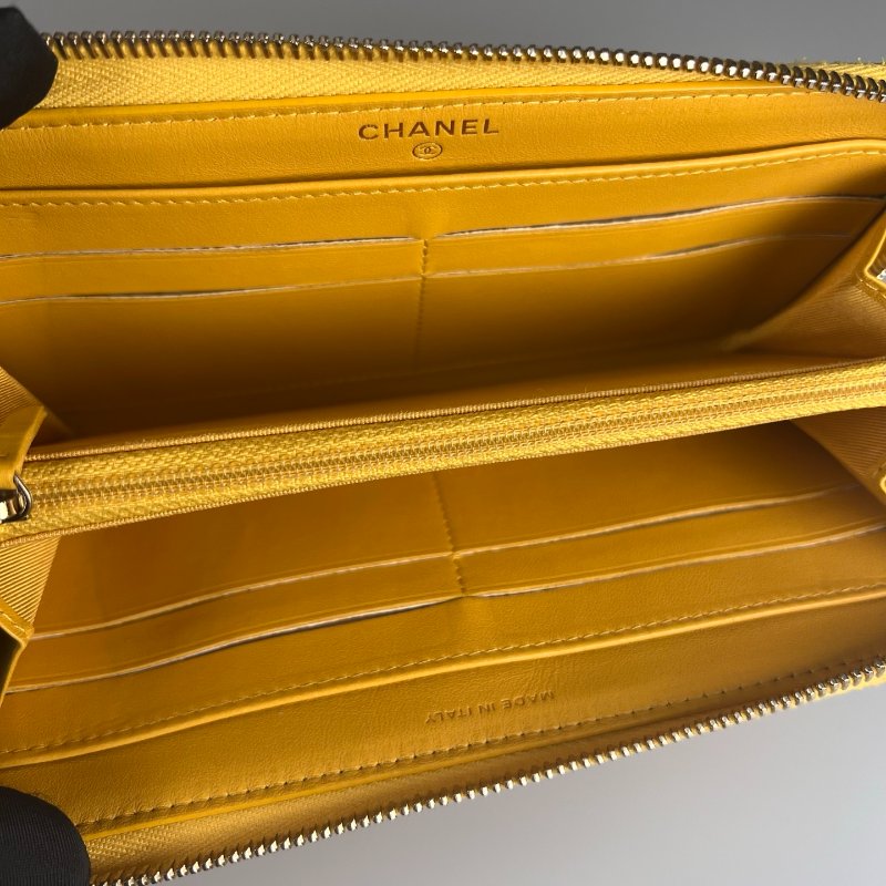 CHANEL 黃荔枝ㄇ拉長夾 25開-6