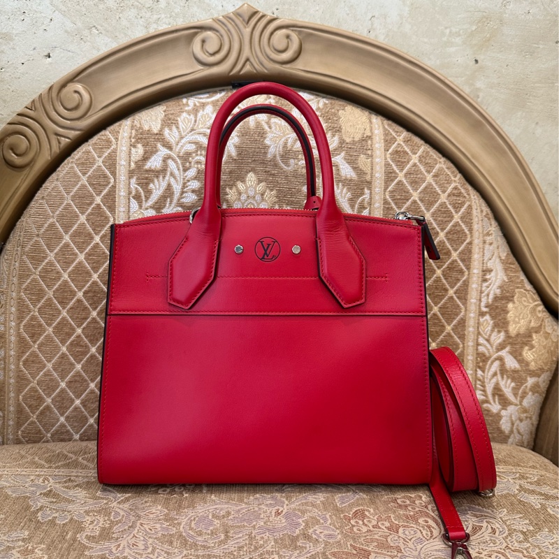 LV 寶石紅牛皮銀釦City Steamer PM手提斜背包M51030-1