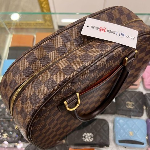 東區正精品㊣LV 咖啡色棋盤格拉鏈保齡球包醫生包手提包 RZ4769-4